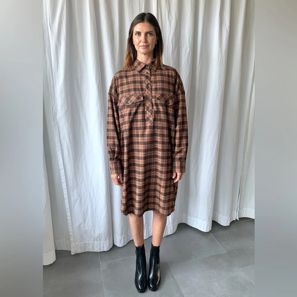 Closed Cotton Shirt Dress 100% Cotton Flannel Plaid Size Small Brown Black EUC - Picture 2 of 7